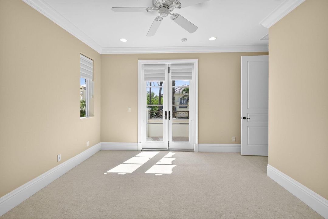 For Sale: $4,299,999 (4 beds, 5 baths, 4231 Square Feet)