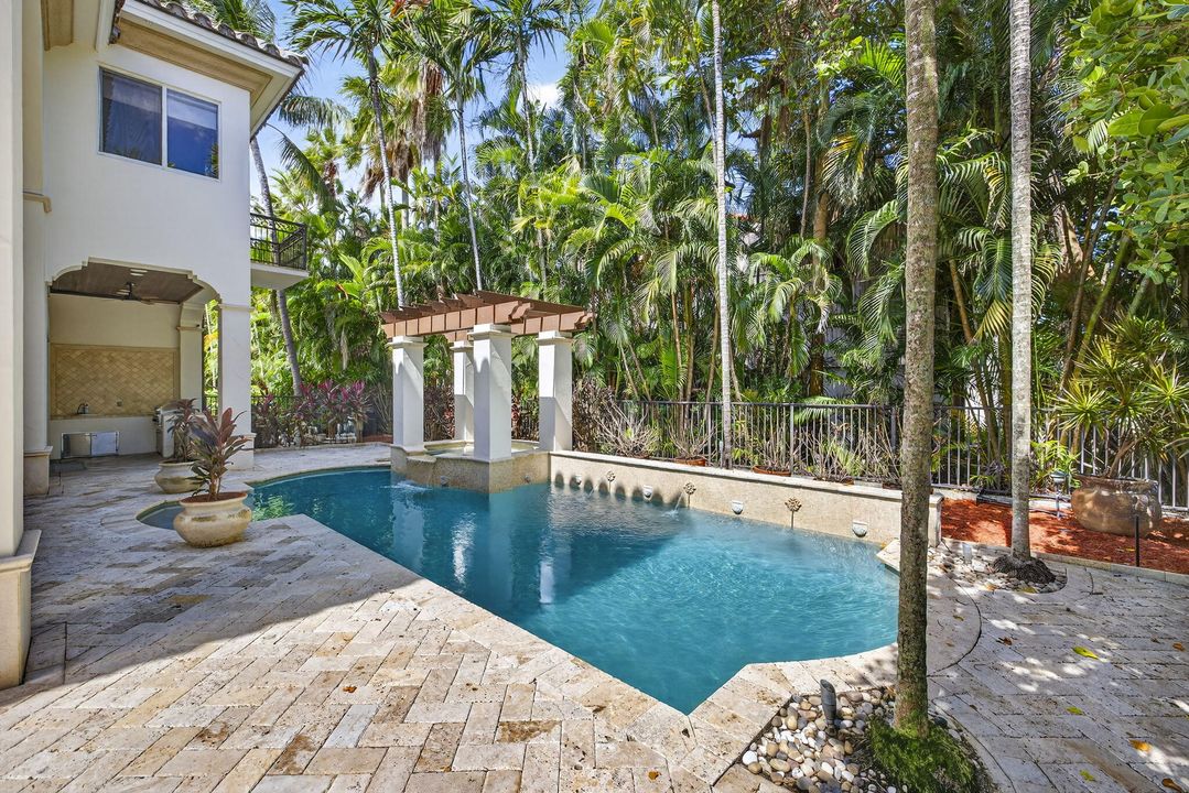 For Sale: $4,299,999 (4 beds, 5 baths, 4231 Square Feet)