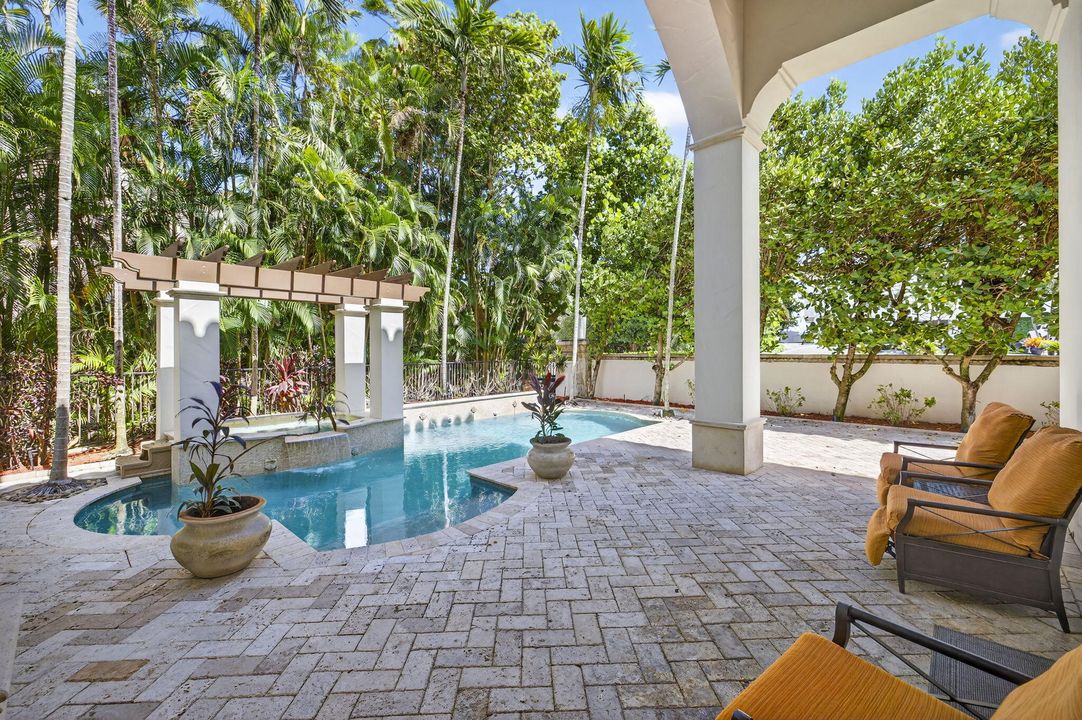 For Sale: $4,299,999 (4 beds, 5 baths, 4231 Square Feet)