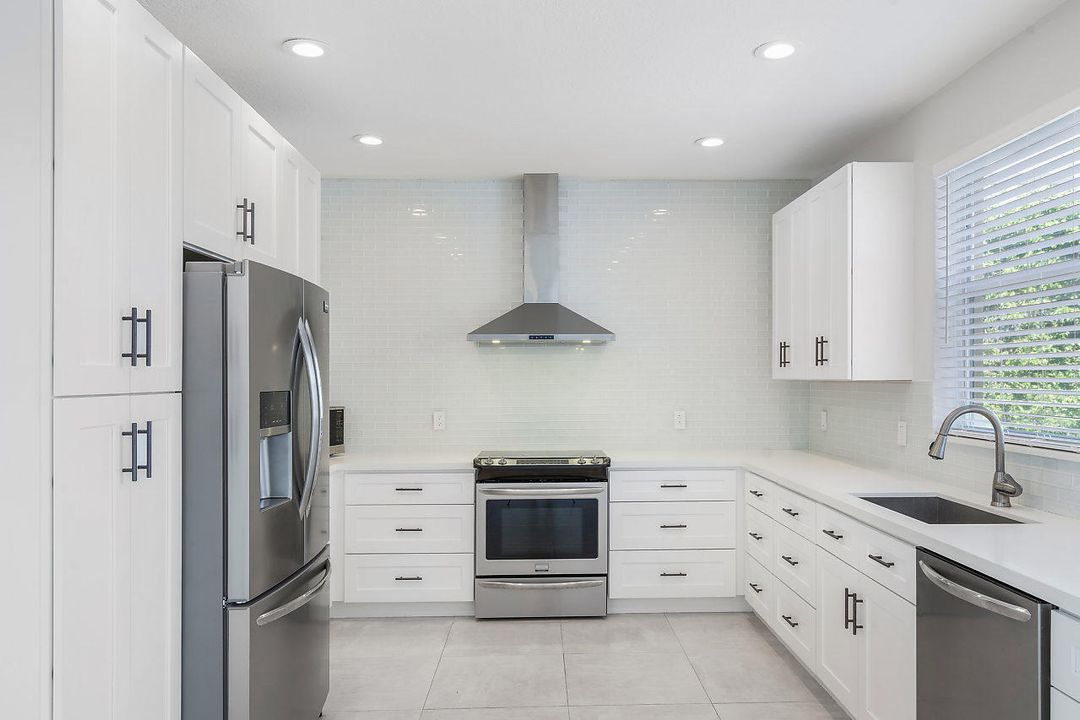 Active With Contract: $6,500 (4 beds, 3 baths, 2770 Square Feet)