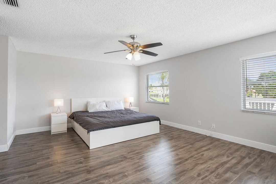 Active With Contract: $6,500 (4 beds, 3 baths, 2770 Square Feet)