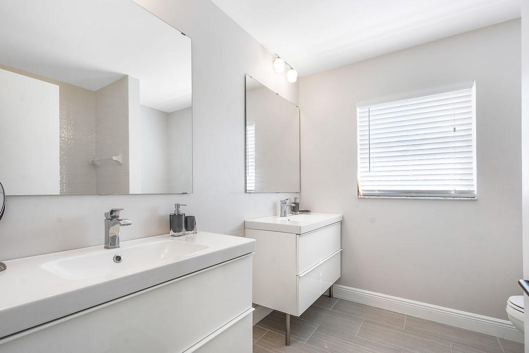 Active With Contract: $6,500 (4 beds, 3 baths, 2770 Square Feet)