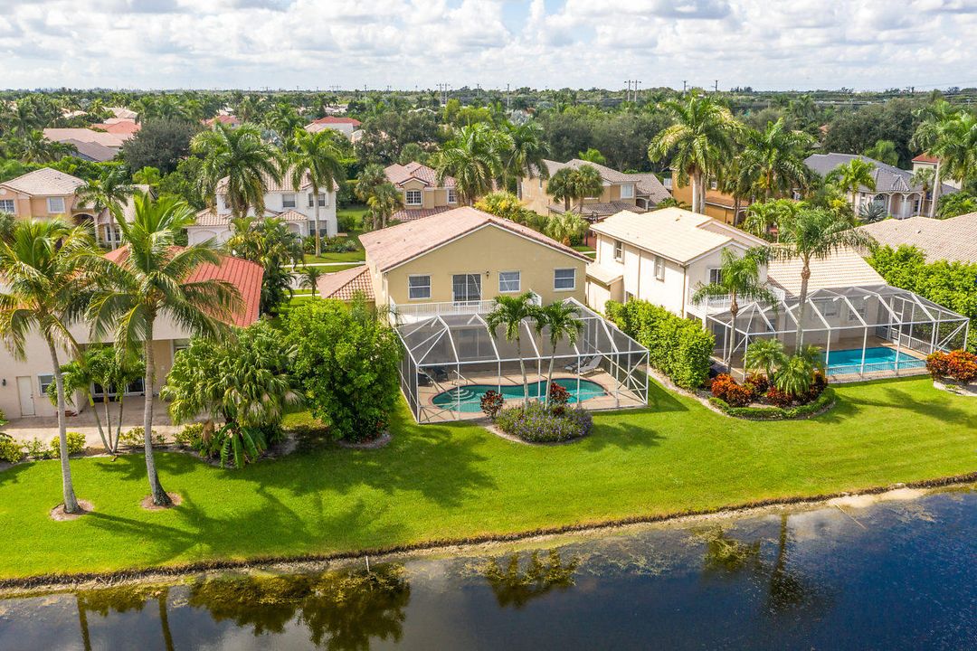 Active With Contract: $6,500 (4 beds, 3 baths, 2770 Square Feet)