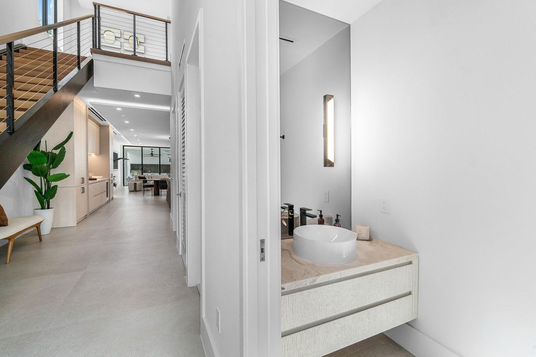 待售: $5,850,000 (5 贝兹, 5 浴室, 4942 平方英尺)