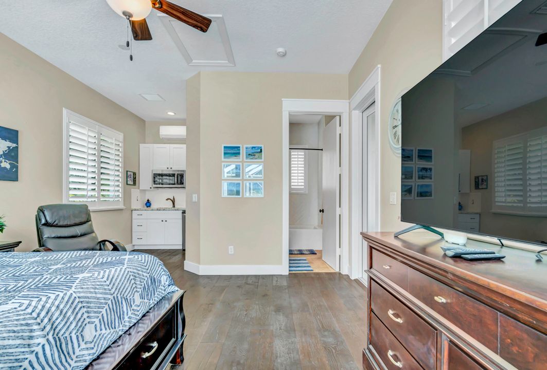 For Sale: $2,950,000 (4 beds, 5 baths, 3703 Square Feet)