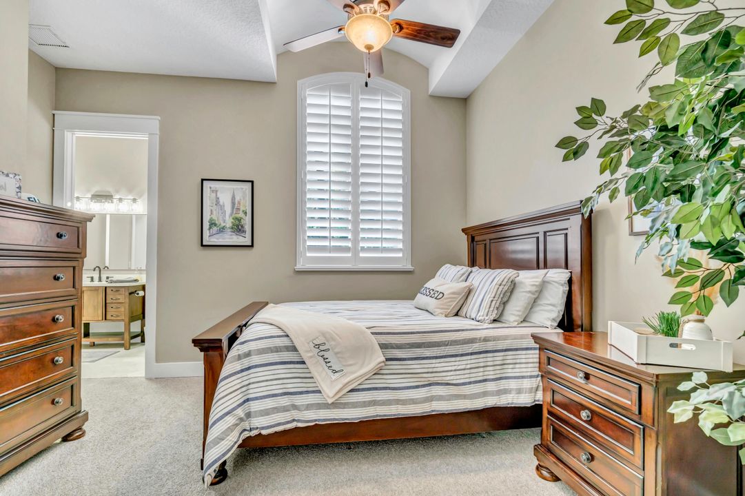 For Sale: $2,950,000 (4 beds, 5 baths, 3703 Square Feet)