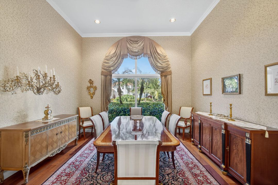 Active With Contract: $1,249,000 (4 beds, 3 baths, 2873 Square Feet)