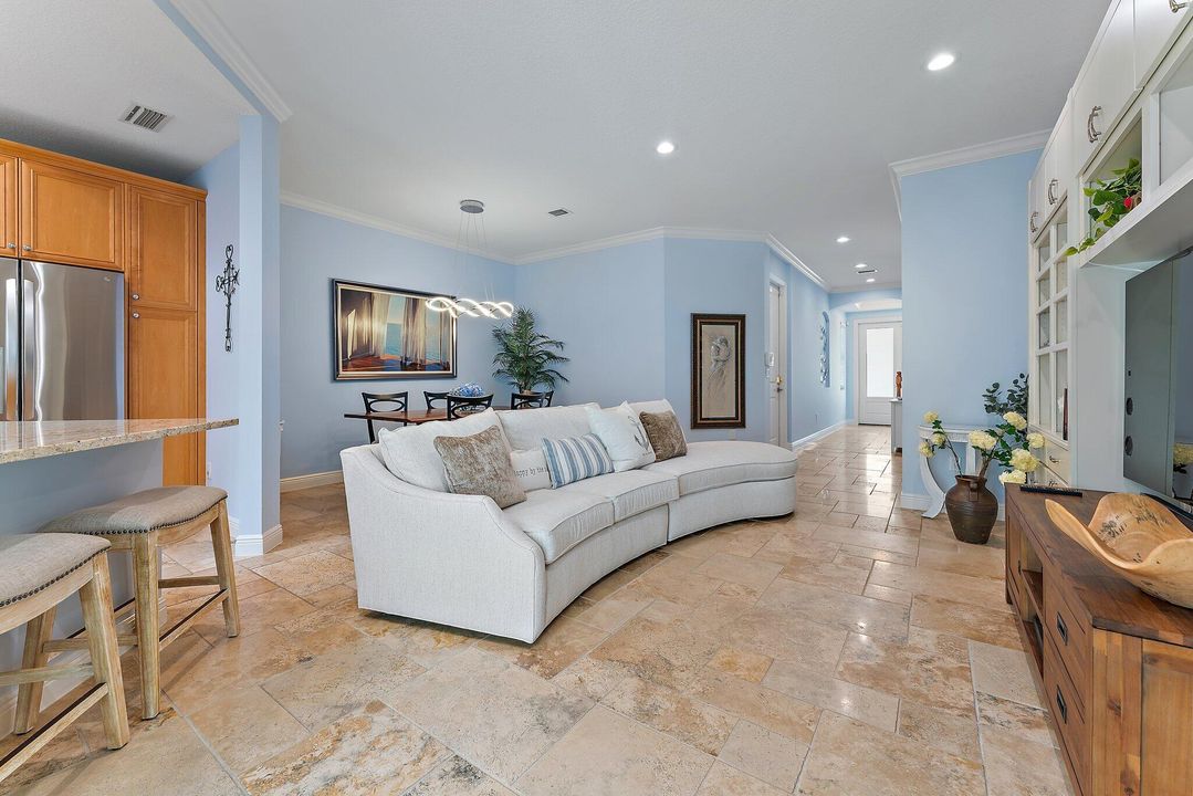 En Venta: $900,000 (3 camas, 2 baños, 1793 Pies cuadrados)