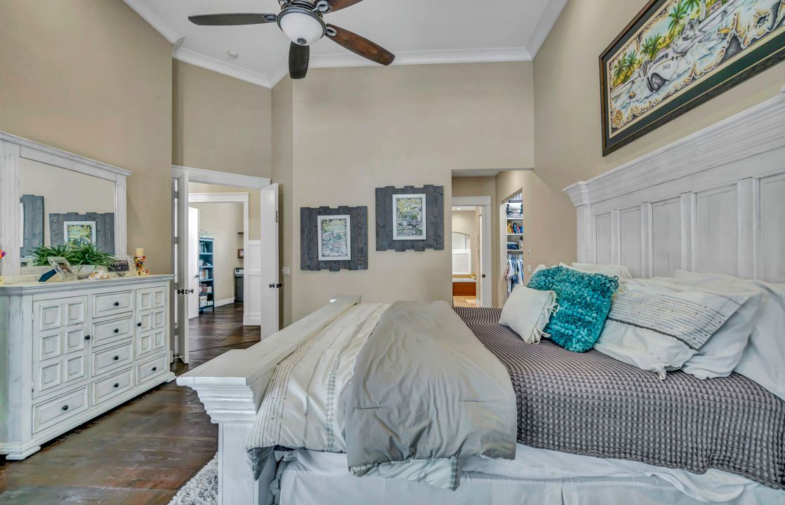 For Sale: $2,950,000 (4 beds, 5 baths, 3703 Square Feet)