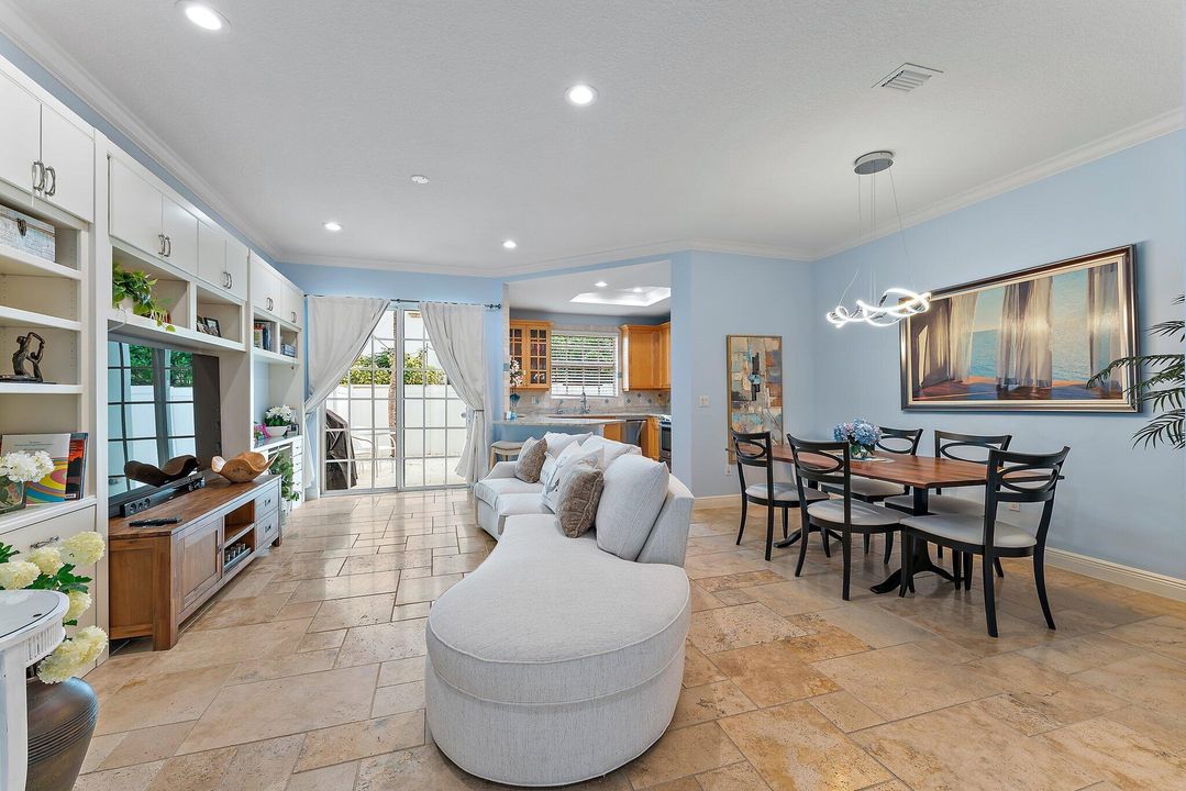 En Venta: $900,000 (3 camas, 2 baños, 1793 Pies cuadrados)