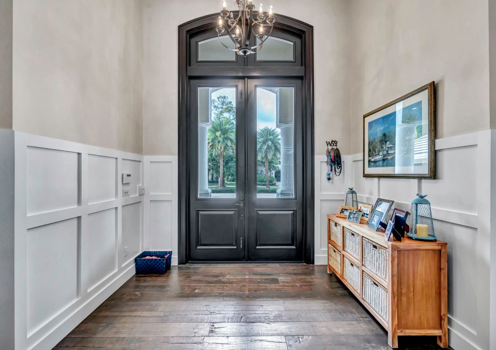 For Sale: $2,950,000 (4 beds, 5 baths, 3703 Square Feet)