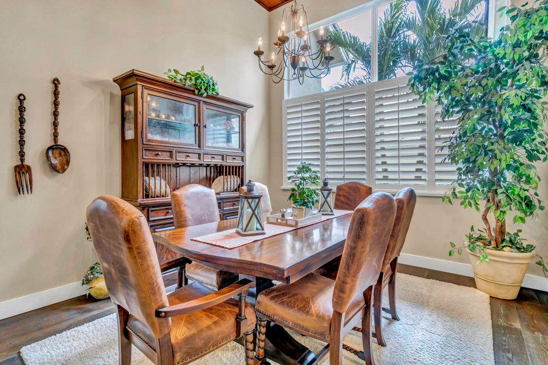 For Sale: $2,950,000 (4 beds, 5 baths, 3703 Square Feet)