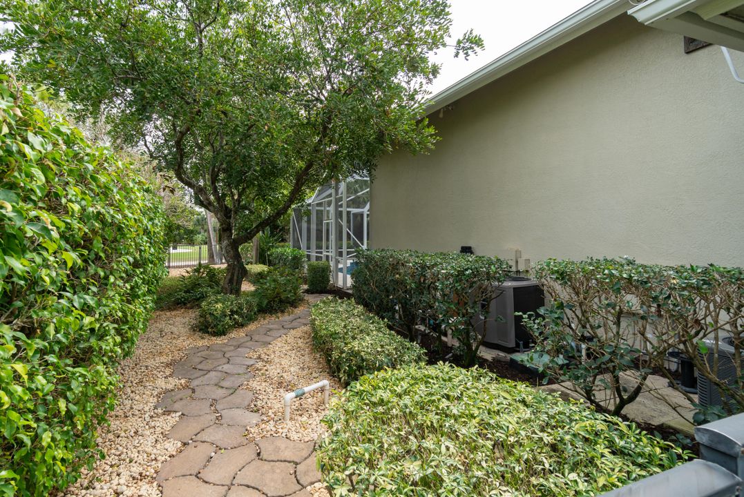 For Sale: $2,950,000 (4 beds, 5 baths, 3703 Square Feet)