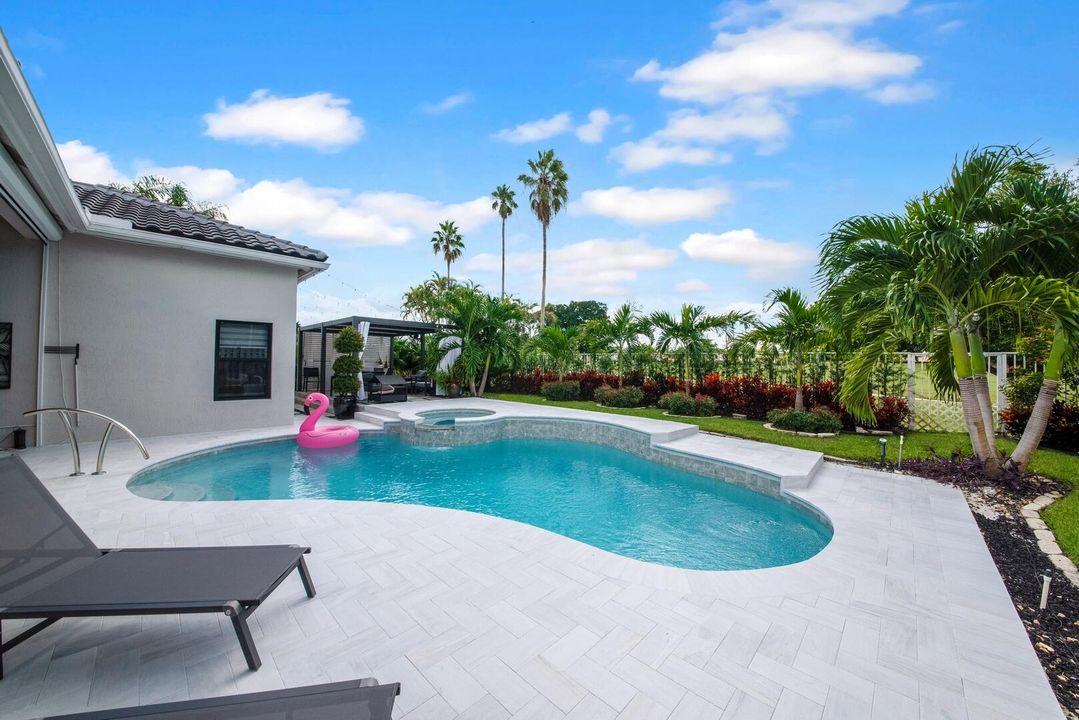 待售: $949,995 (4 贝兹, 2 浴室, 2381 平方英尺)