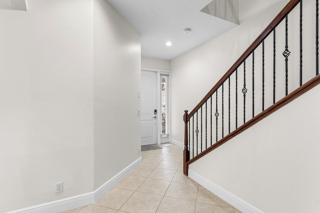 For Sale: $494,000 (3 beds, 2 baths, 2278 Square Feet)