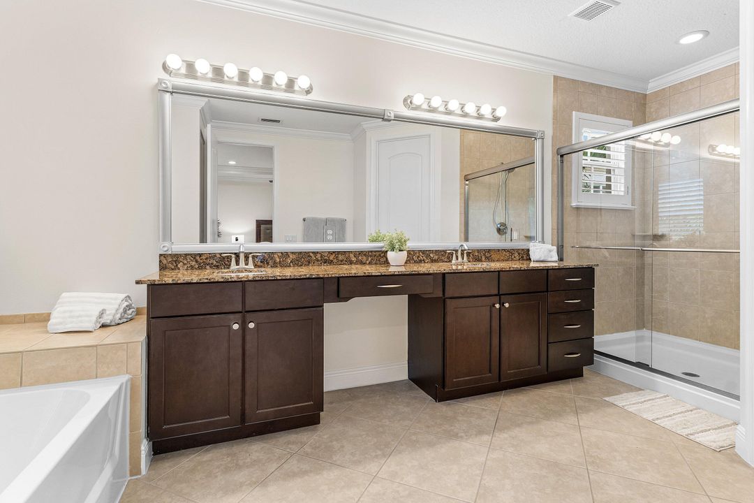 For Sale: $494,000 (3 beds, 2 baths, 2278 Square Feet)