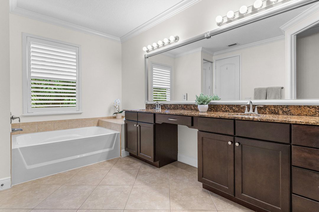 For Sale: $494,000 (3 beds, 2 baths, 2278 Square Feet)