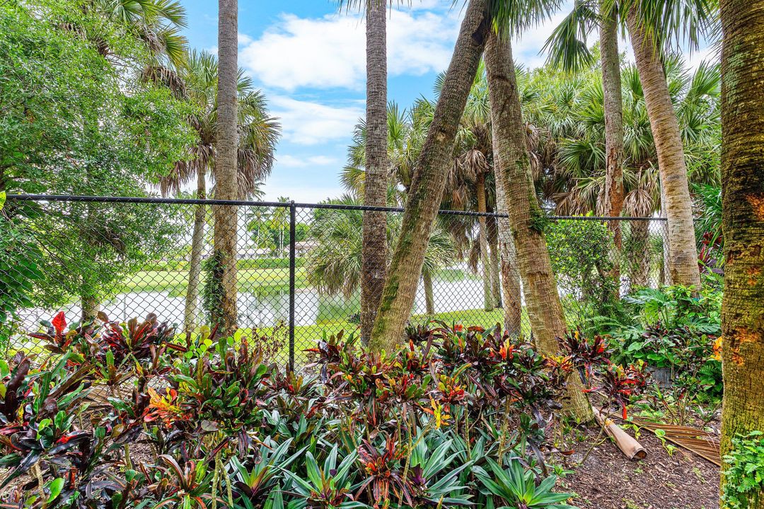 For Sale: $494,000 (3 beds, 2 baths, 2278 Square Feet)