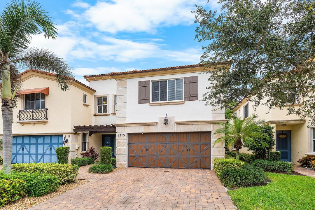 For Sale: $494,000 (3 beds, 2 baths, 2278 Square Feet)