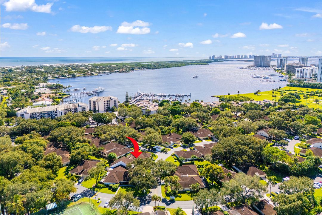 En Renta: $10,000 (3 camas, 2 baños, 2257 Pies cuadrados)