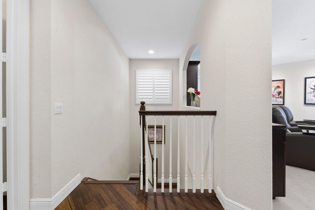 For Sale: $1,500,000 (5 beds, 4 baths, 4016 Square Feet)