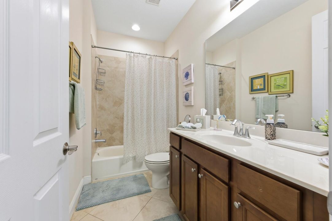 For Sale: $1,500,000 (5 beds, 4 baths, 4016 Square Feet)