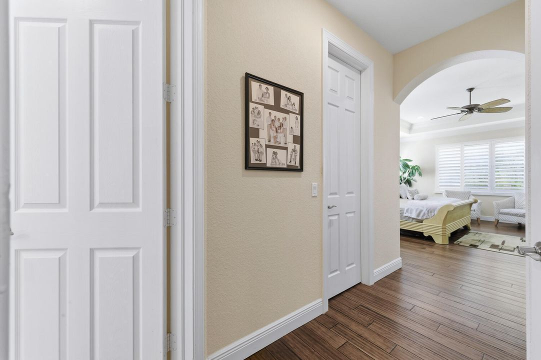 For Sale: $1,500,000 (5 beds, 4 baths, 4016 Square Feet)