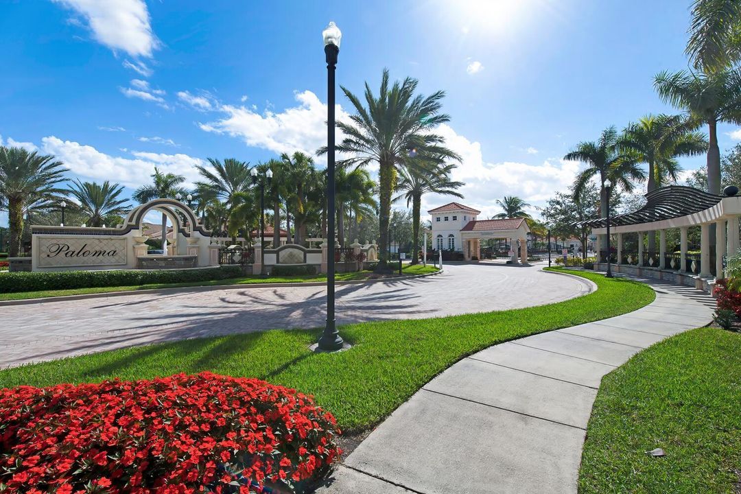 For Sale: $1,500,000 (5 beds, 4 baths, 4016 Square Feet)