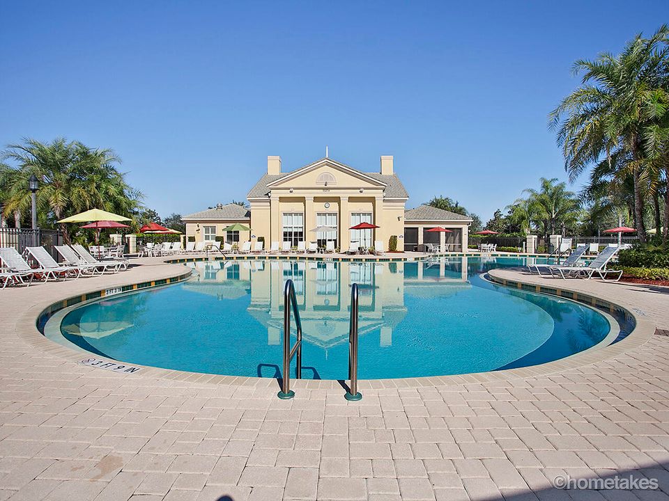 For Sale: $345,000 (2 beds, 2 baths, 1742 Square Feet)