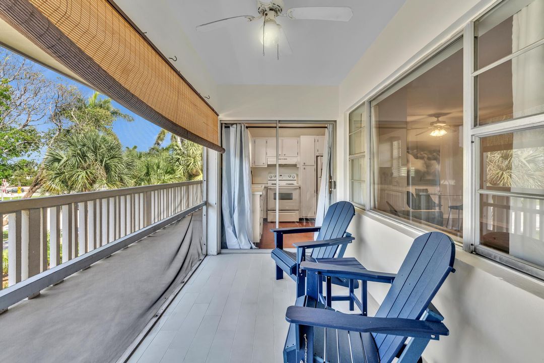 На продажу: $249,900 (2 спален, 1 ванн, 941 Квадратных фут)