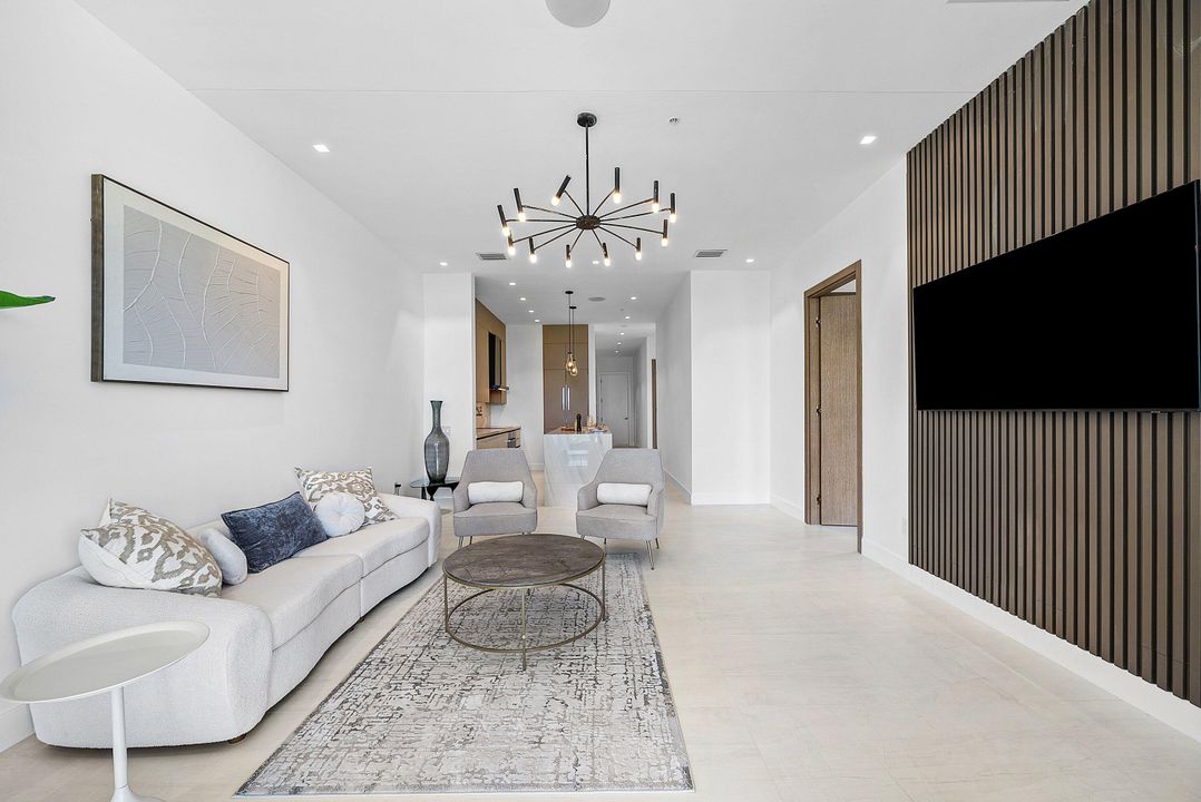 For Sale: $1,450,000 (2 beds, 2 baths, 1393 Square Feet)