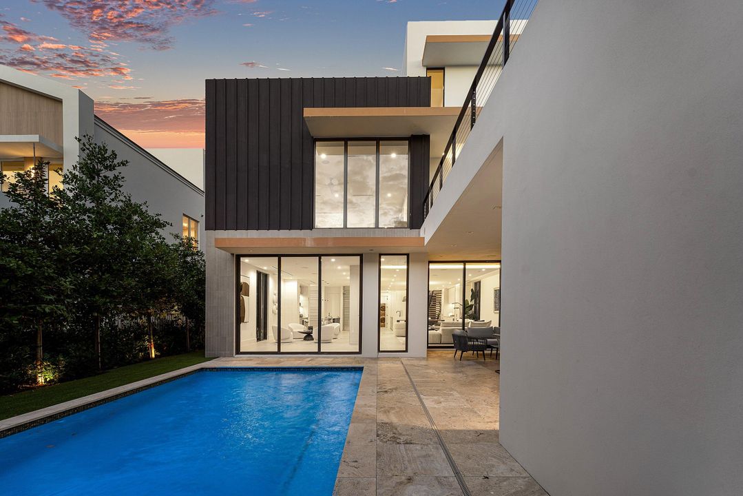 待售: $5,850,000 (5 贝兹, 5 浴室, 4942 平方英尺)