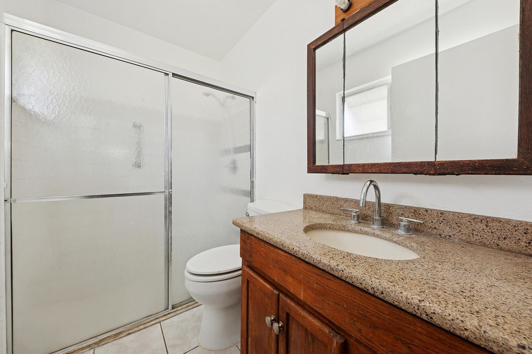 For Sale: $339,000 (3 beds, 3 baths, 1428 Square Feet)