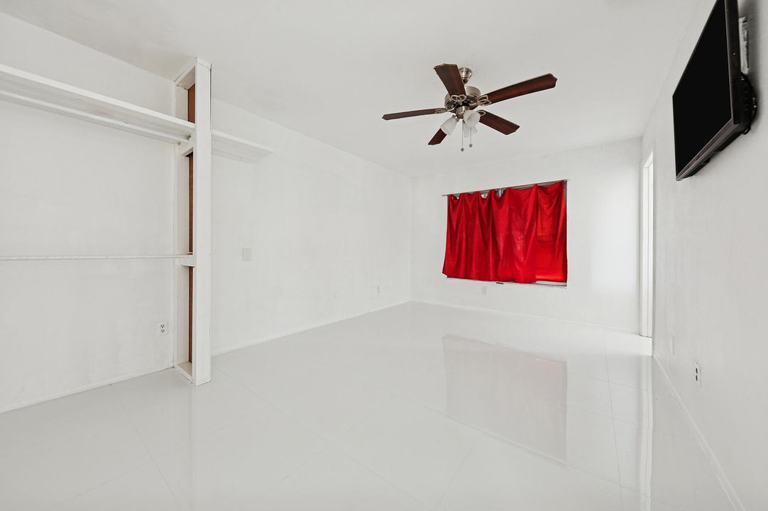 For Sale: $339,000 (3 beds, 3 baths, 1428 Square Feet)