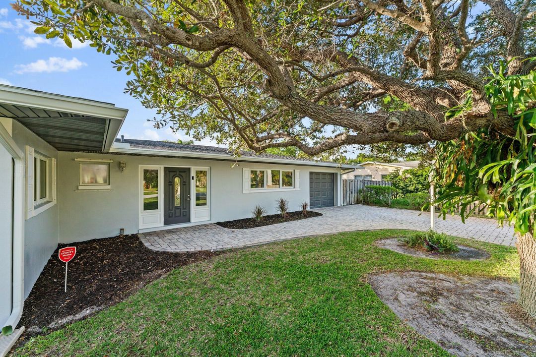 待售: $919,950 (3 贝兹, 2 浴室, 2007 平方英尺)