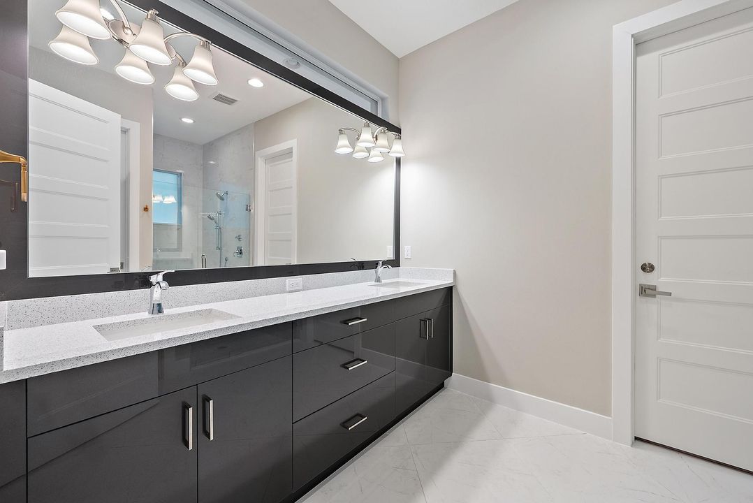 For Sale: $1,499,000 (3 beds, 3 baths, 3002 Square Feet)