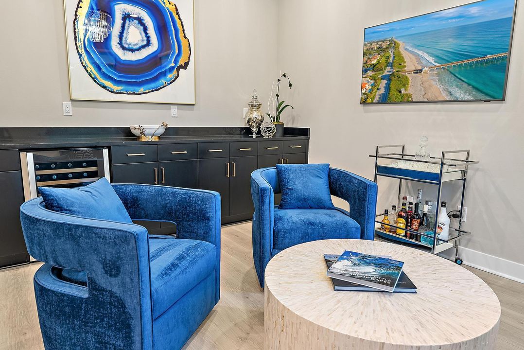 For Sale: $1,499,000 (3 beds, 3 baths, 3002 Square Feet)