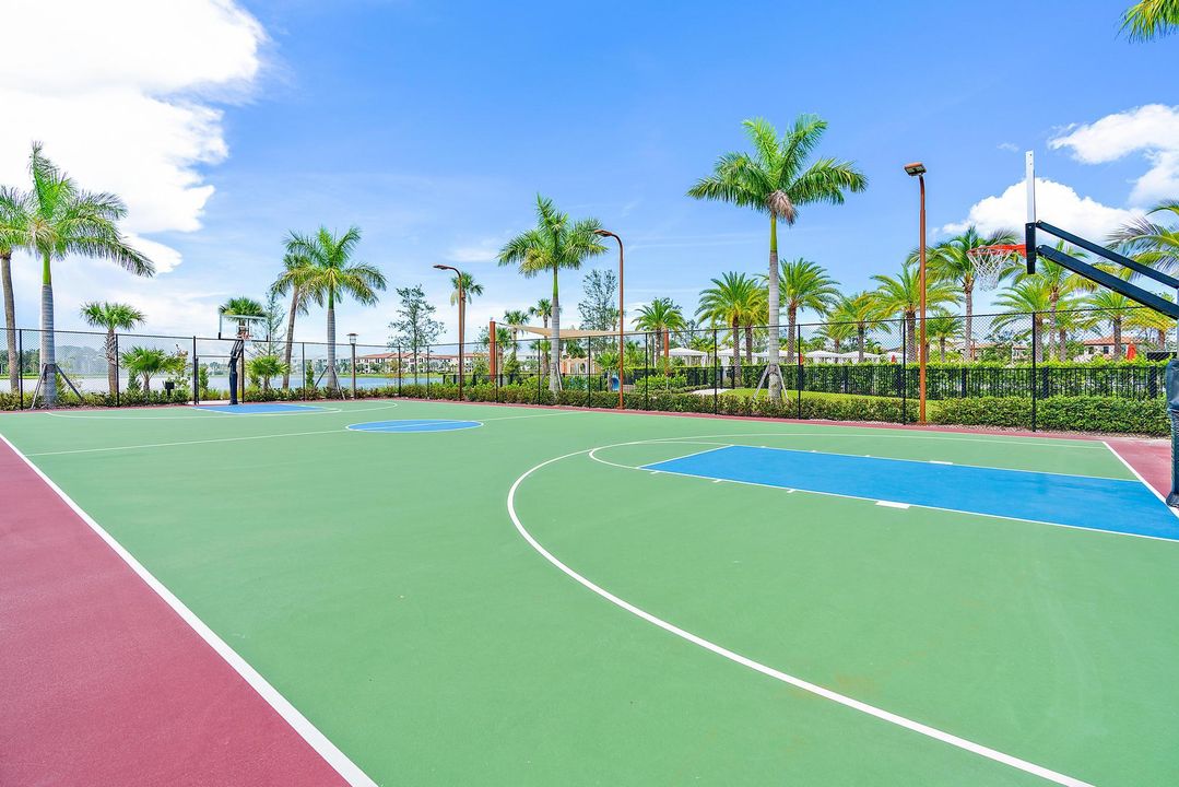 For Sale: $1,499,000 (3 beds, 3 baths, 3002 Square Feet)