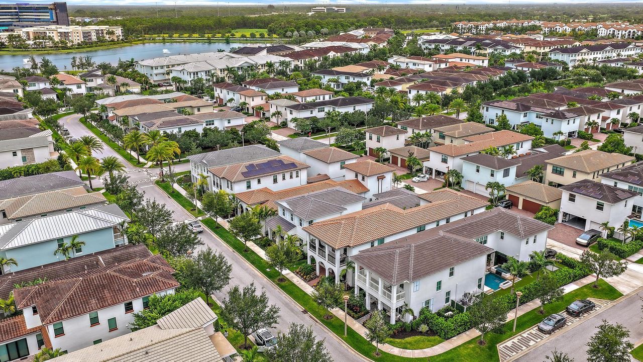 For Sale: $1,499,000 (3 beds, 3 baths, 3002 Square Feet)