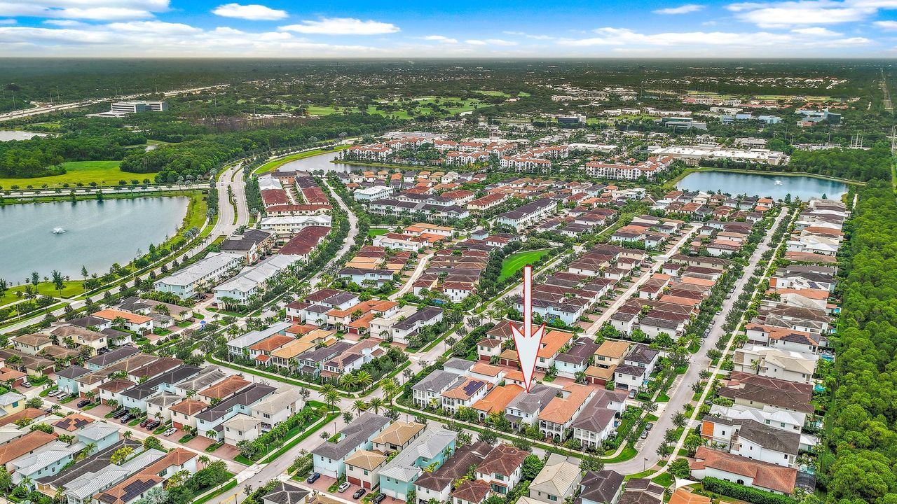 For Sale: $1,499,000 (3 beds, 3 baths, 3002 Square Feet)