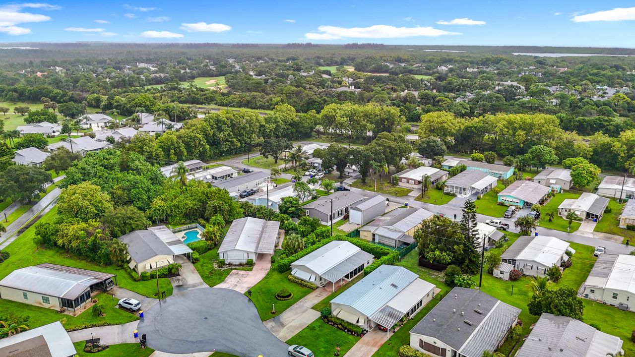 En Venta: $287,500 (2 camas, 2 baños, 1175 Pies cuadrados)