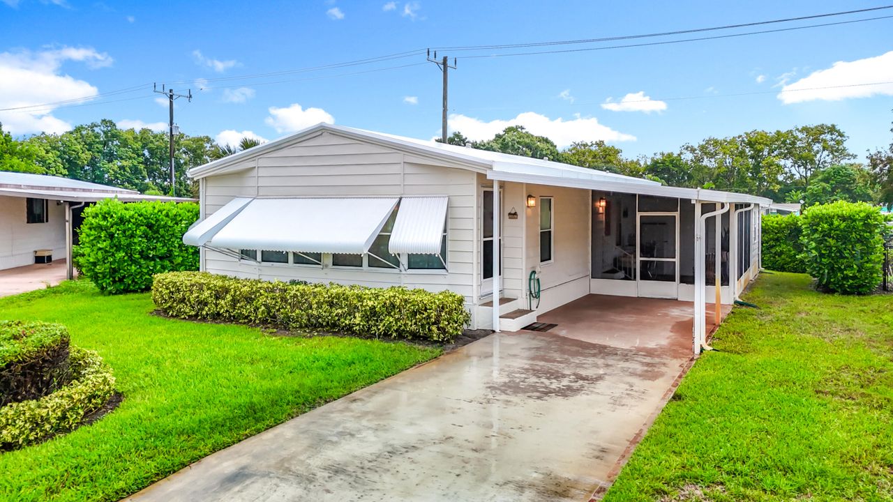 En Venta: $287,500 (2 camas, 2 baños, 1175 Pies cuadrados)