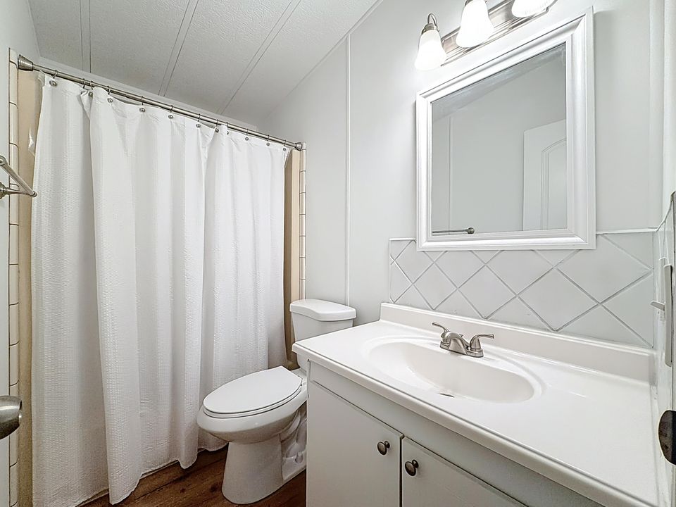 En Venta: $287,500 (2 camas, 2 baños, 1175 Pies cuadrados)