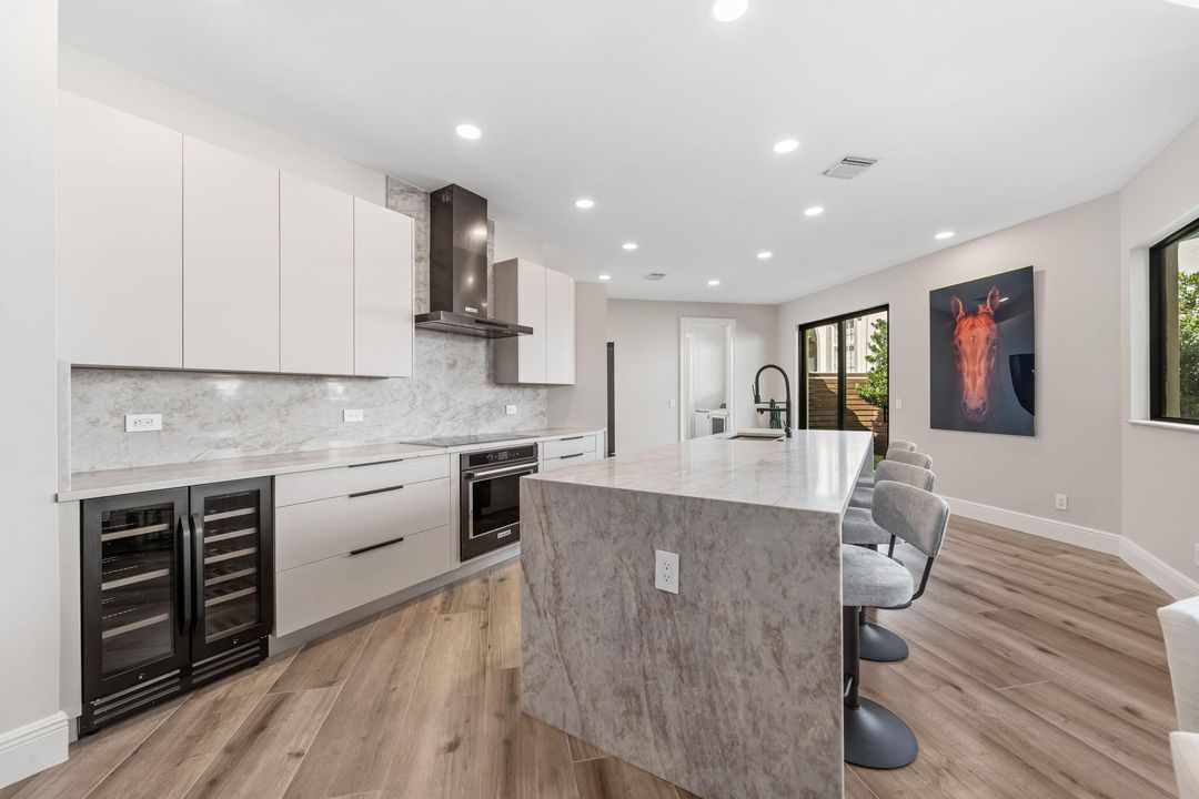 For Sale: $2,550,000 (3 beds, 3 baths, 2277 Square Feet)