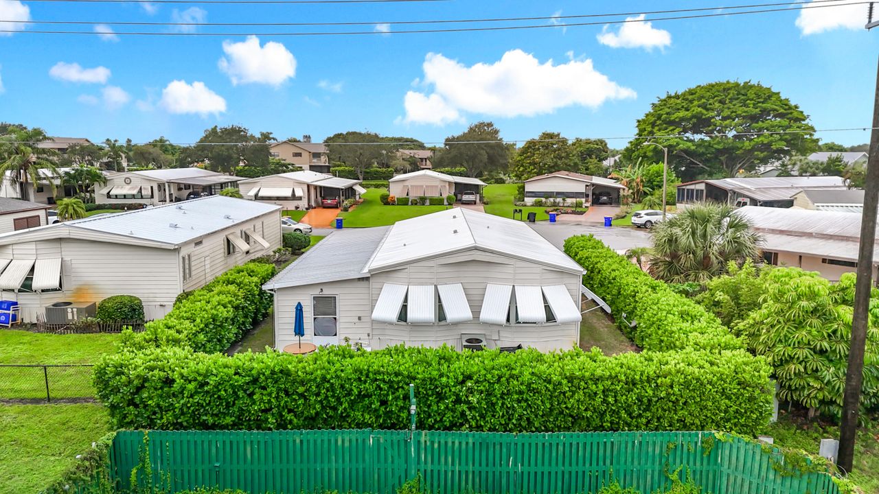 En Venta: $287,500 (2 camas, 2 baños, 1175 Pies cuadrados)