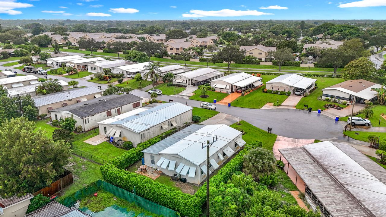 En Venta: $287,500 (2 camas, 2 baños, 1175 Pies cuadrados)