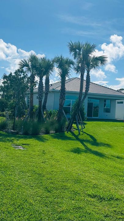 На продажу: $735,900 (3 спален, 3 ванн, 2032 Квадратных фут)