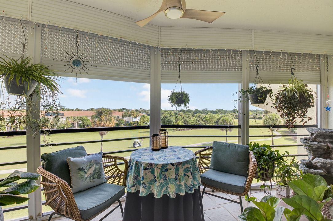 合同活跃: $2,900 (2 贝兹, 2 浴室, 1300 平方英尺)