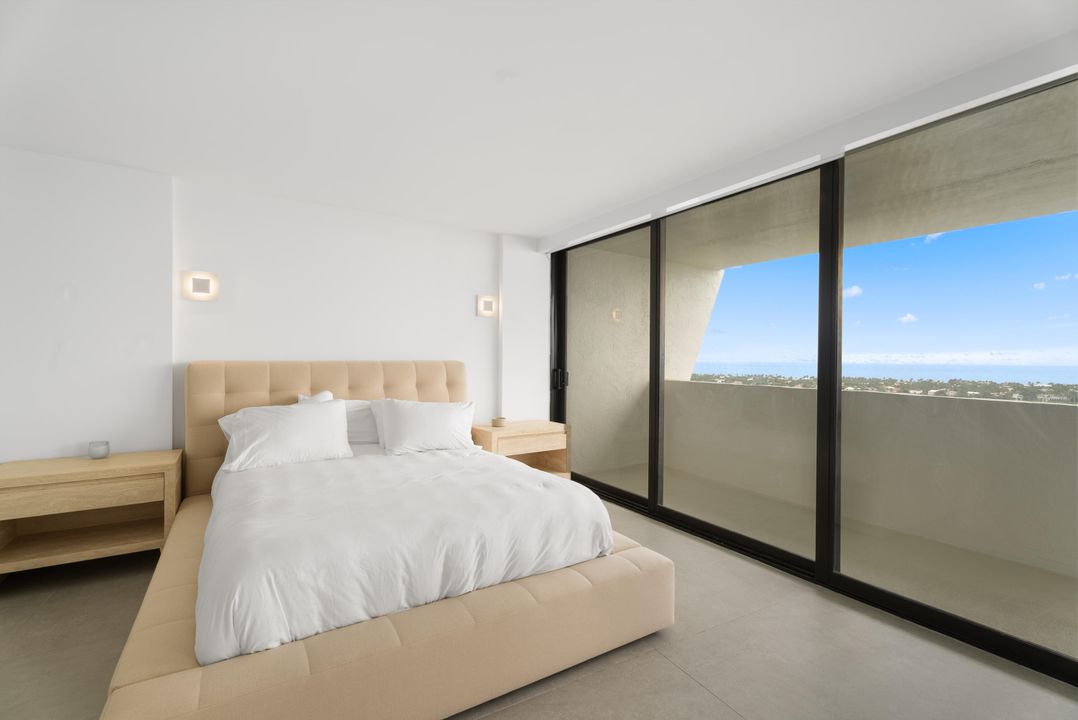 For Rent: $6,999 (2 beds, 2 baths, 1250 Square Feet)