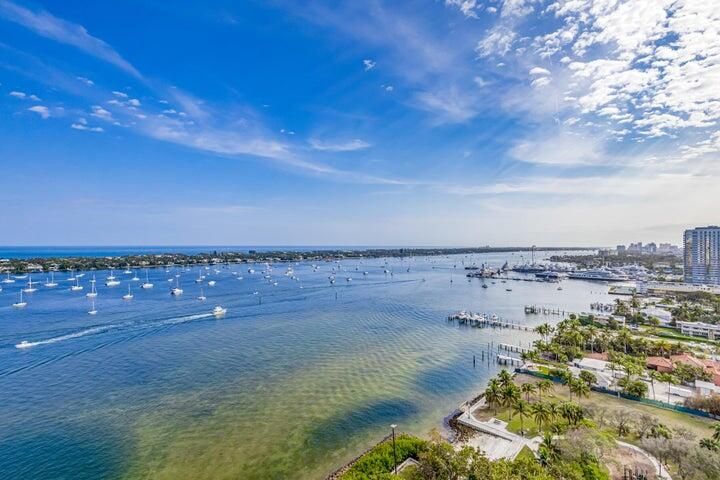 For Rent: $6,999 (2 beds, 2 baths, 1250 Square Feet)